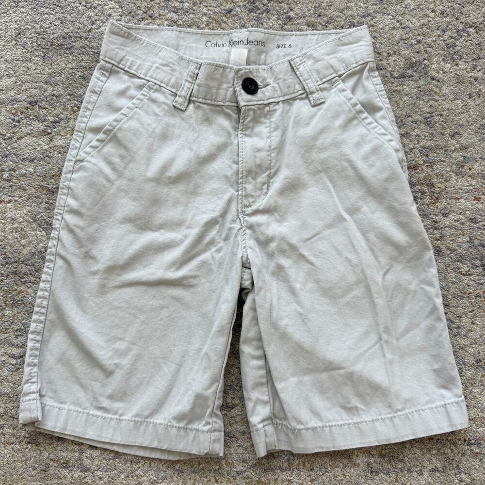 Calvin Klein Jeans Boys Shorts Size 6 Khaki Beige Flat Front 100% Cotton